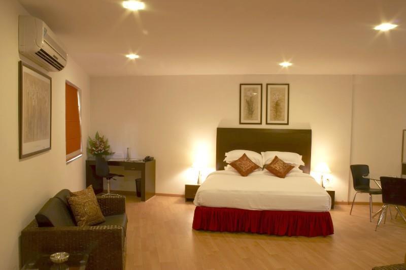 Hotel Shilton Royale Bangalore Camera foto
