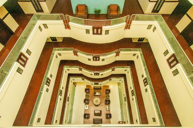 Hotel Shilton Royale Bangalore Esterno foto