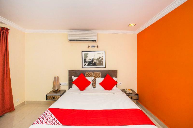 Hotel Shilton Royale Bangalore Esterno foto