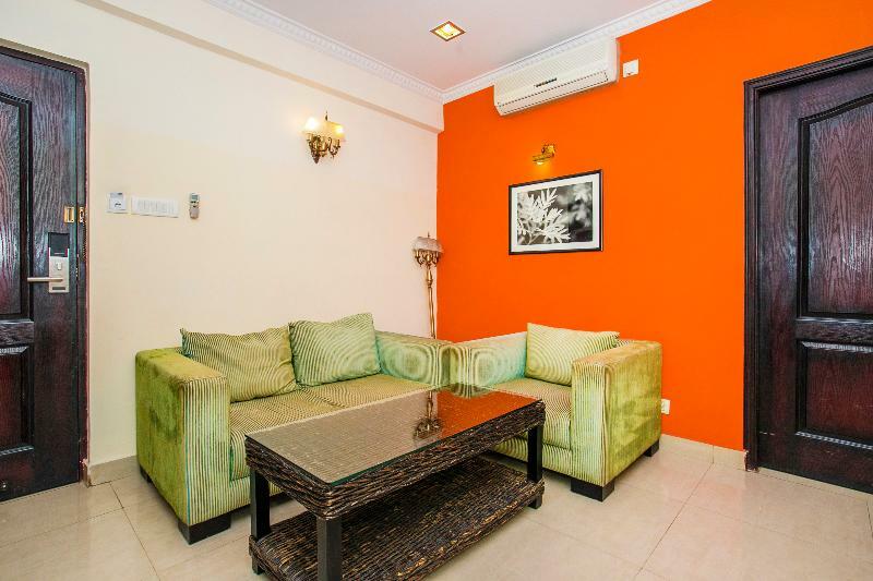 Hotel Shilton Royale Bangalore Esterno foto